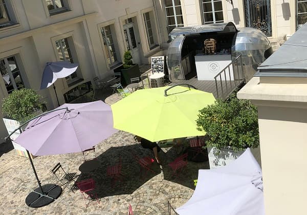 Bar &eacute;ph&eacute;m&egrave;re &eacute;t&eacute; des vignerons Champagne Epernay