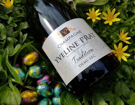 Champagne sucr&eacute; et chocolat de paques en direct du vigneron