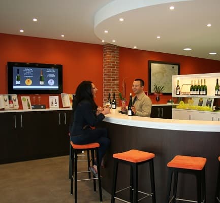 Visite des caves de champagne et dégustation gratuite d'un champagne de vigneron