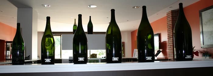 Petite bouteille de champagne ros&eacute; demie de vigneron
