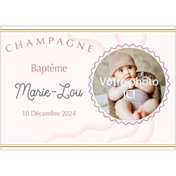 cadeau pour un bapt�me avec bouteille personnalis�e